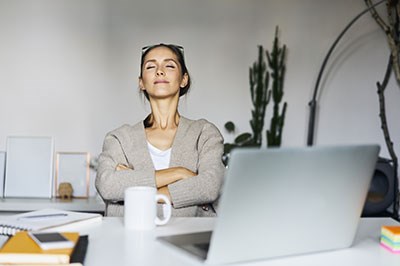 Meditation på kontoret